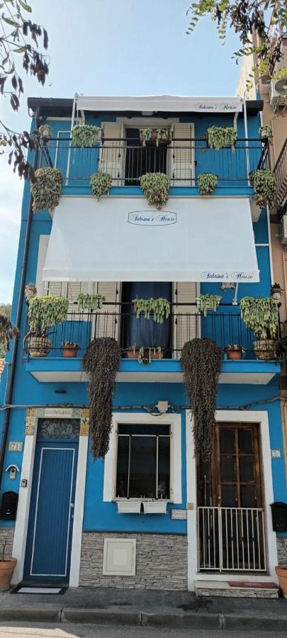 Apartamento Sabrina'S House Giardini-Naxos Exterior foto
