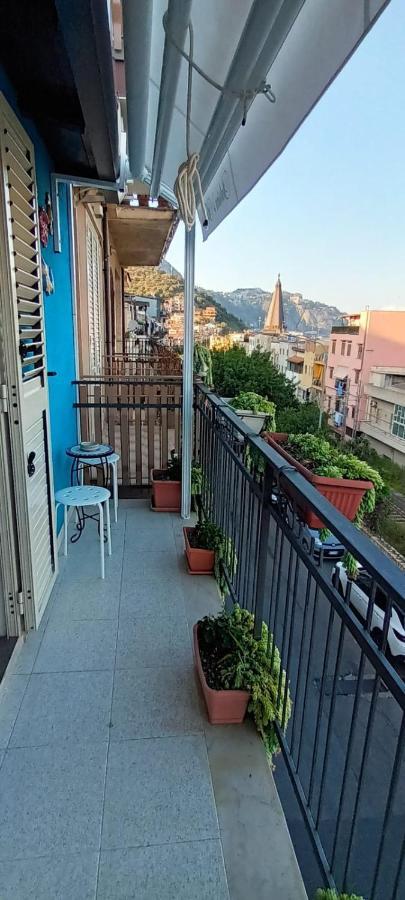 Apartamento Sabrina'S House Giardini-Naxos Exterior foto